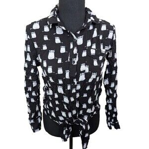 Love Notes Women Top Cats Black Cropped Button Front Rayon Tie Hem Medium
